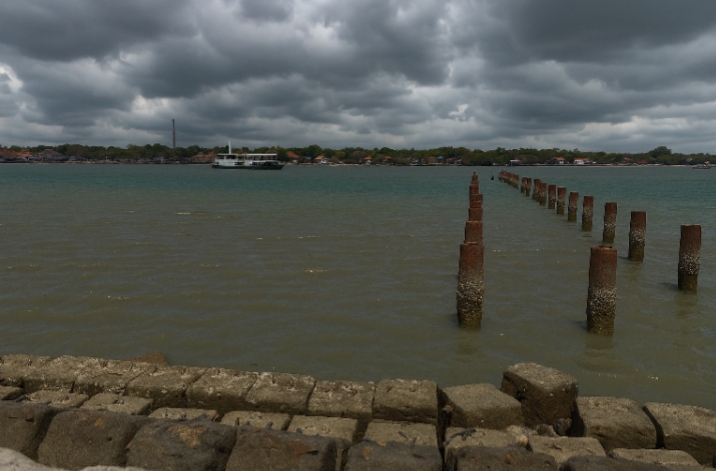 BMKG Peringatkan Cuaca Ekstrem Jelang Puncak Musim Hujan