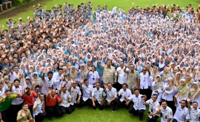 Komitmen Pendidikan Nasional, Presiden Prabowo Subianto Targetkan Sekolah Modern dan Berbasis Teknologi Rampung 2028