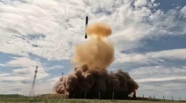 Dunia Waspada! Rusia Uji Coba Rudal Sarmat dan Drone Nuklir Poseidon