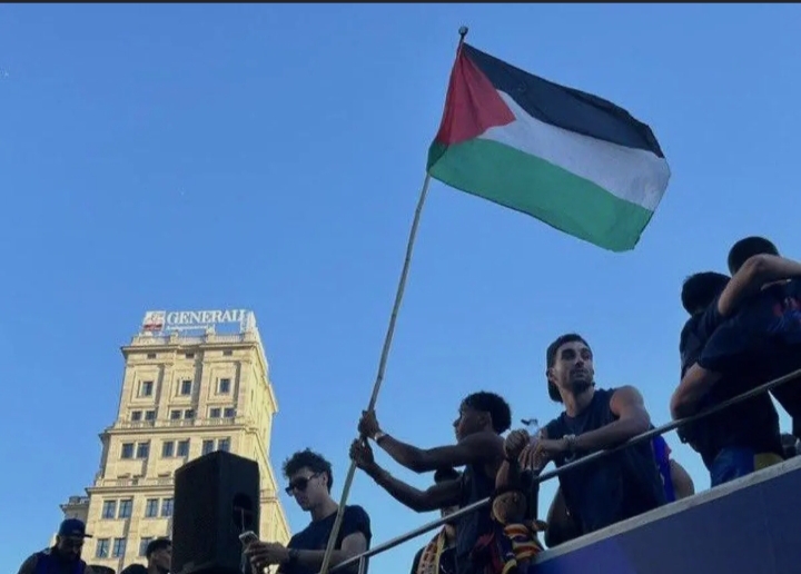 PM Spanyol Bela Lamine Yamal Setelah Dikritik Menteri Israel